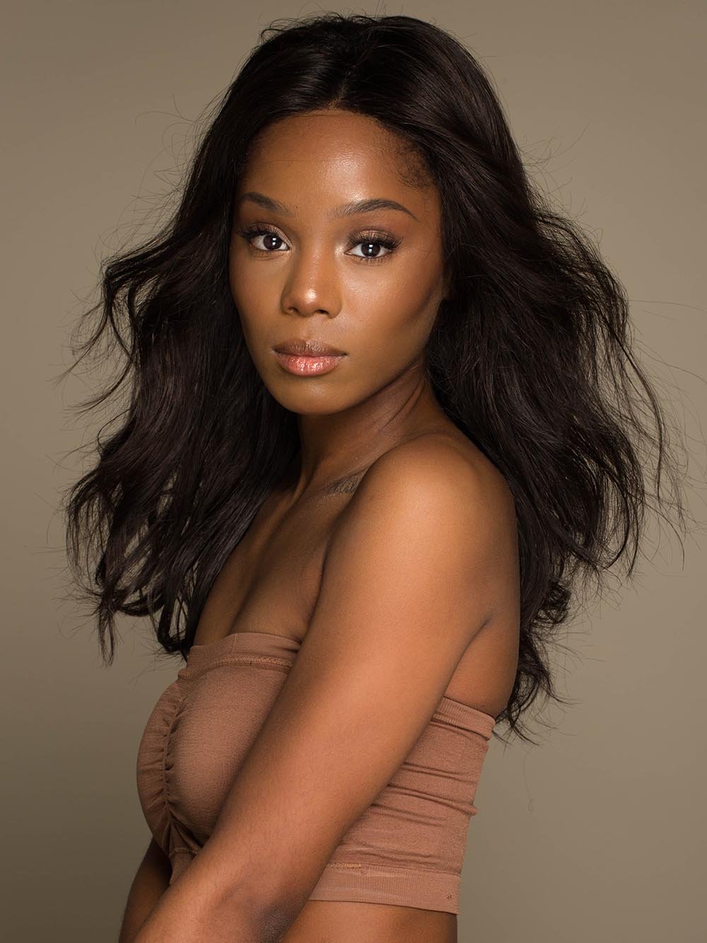 Arrow Mono Part | Synthetic Lace Front Wig (Mono Part)