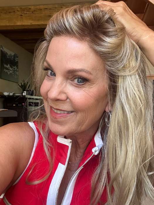 Arrow Mono Part | Synthetic Lace Front Wig (Mono Part)