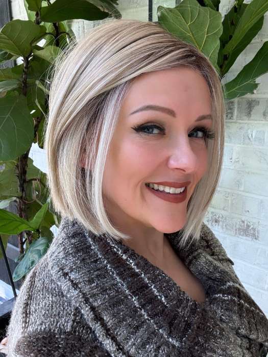 Lia II | Synthetic Lace Front Wig (Mono Part)